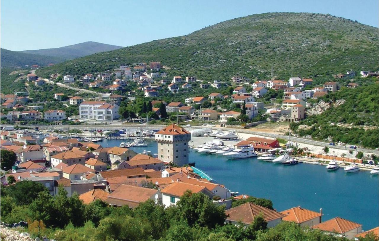 Gorgeous Apartment In Marina With Wifi Exterior foto